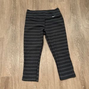 Nike Dri-Fit Gray and Black Cropped Leggings Capris